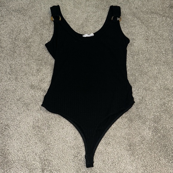 Sage black body suit size medium 🖤 - Picture 1 of 6